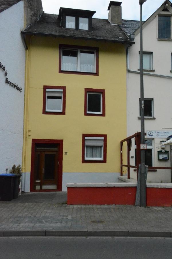 Ferienwohnung Nikolaus Bernkastel-Kues Bagian luar foto